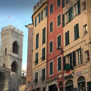 Exclusive Really Downtown - Free Private Parking Included! , Genova Italia